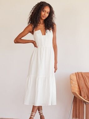 Lulus Simplicity And Sweetness White Sleeveless Tiered Midi Dress - Size S